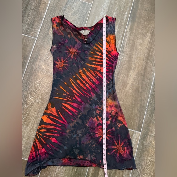 Kathmandu Red and Orange Bodycon Mini Dress - Picture 8 of 8